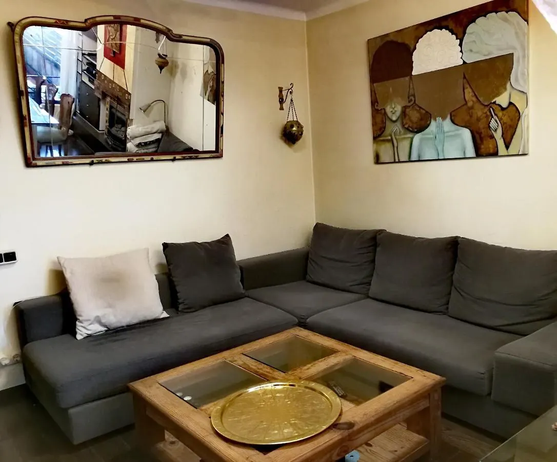 Casa Con Vistas Daire Esplugues de Llobregat 0*,